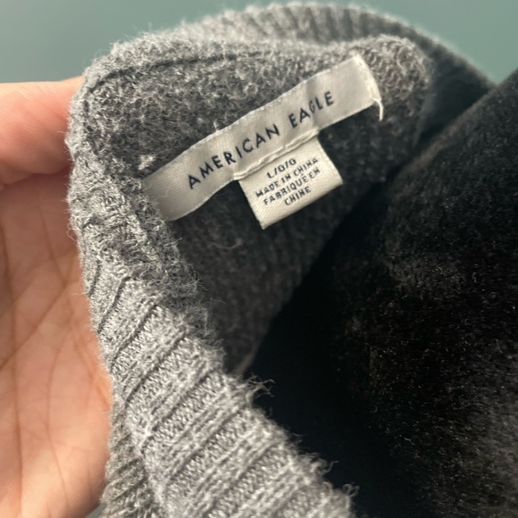 Women’s Striped American Eagle Sweater - Picture 3 of 5